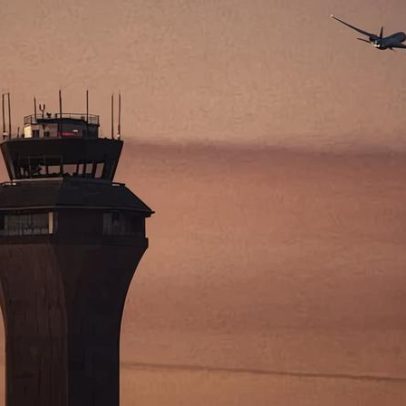 Quase colisão entre aviões da Alaska Airlines e FedEx em Newark é investigada