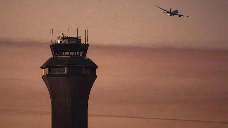 Quase colisão entre aviões da Alaska Airlines e FedEx em Newark é investigada