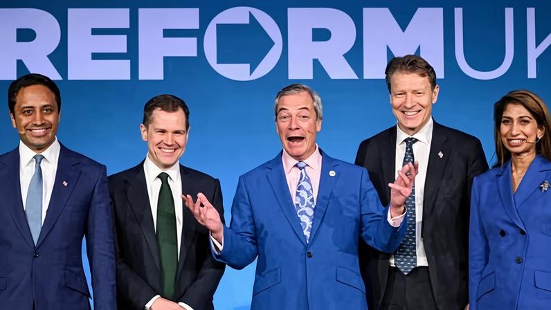 Governo britânico reformista quer substituir servidores por defensores de políticas