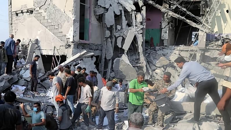 EUA investigam possível ataque a escola de meninas no Irã por forças americanas