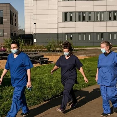 Casos confirmados de meningite ligados a surto mortal em Kent caem para 20