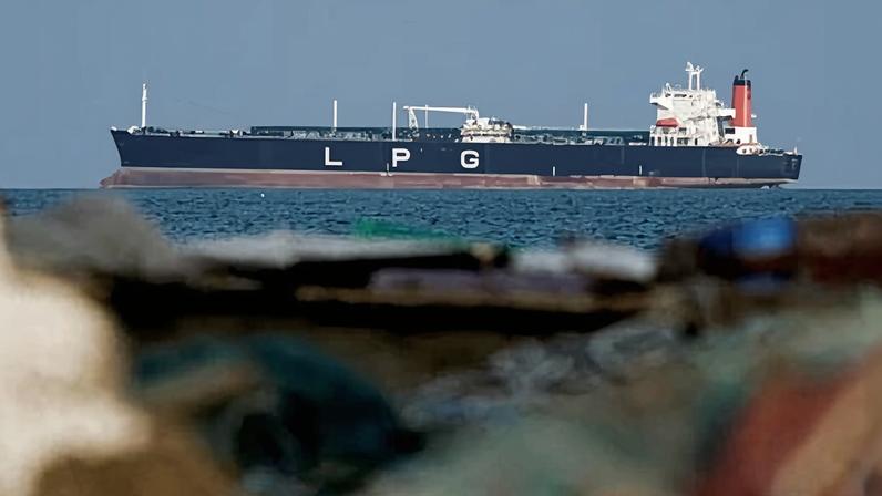 Reino Unido, China e Japão discutem envio de navios ao Estreito de Hormuz