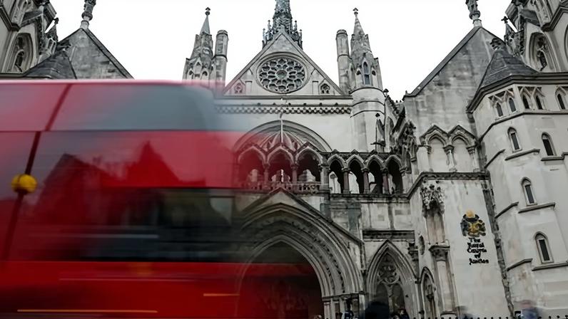 Provas de investigador particular desaparecidas no caso do Daily Mail, diz tribunal