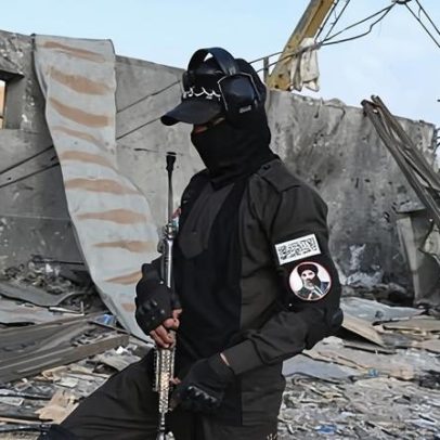 Paquistão aposta que custo de ataques aéreos contra Taliban freia terrorismo