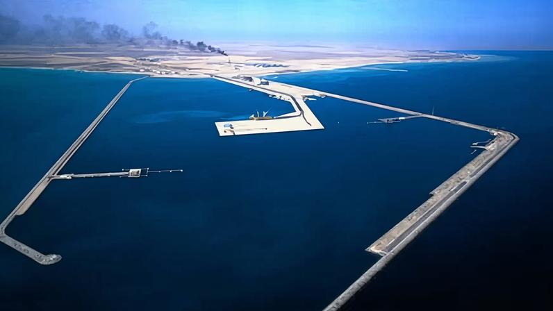A liquid natural gas refinery and harbour in Qatar. The country has shut down LNG production after Iranian drones attacks, with global gas prices rising sharply as a result.