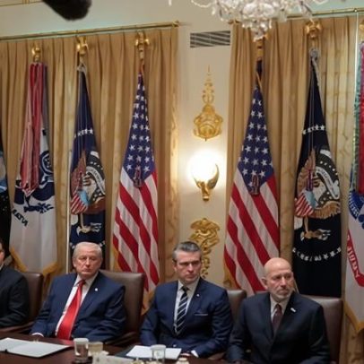 Guerra de Trump com o Irã prende-o a decisões difíceis