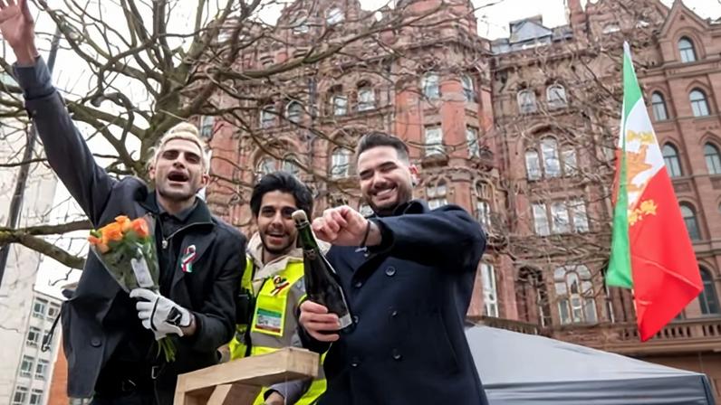 Iranianos comemoram em Londres e Manchester após ataques ao regime