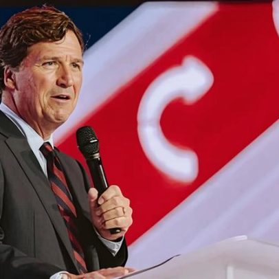 Tucker Carlson teme enfrentar acusações federais por falar com iranianos