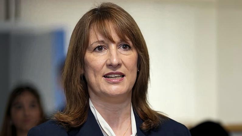 Planos de Reeves podem ser afetados pelo conflito no Oriente Médio