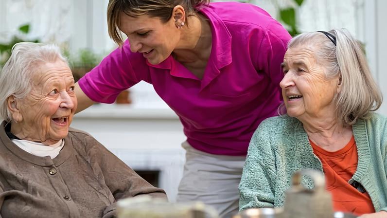 Idosos australianos em perigo com crise de combustível que afeta cuidadores