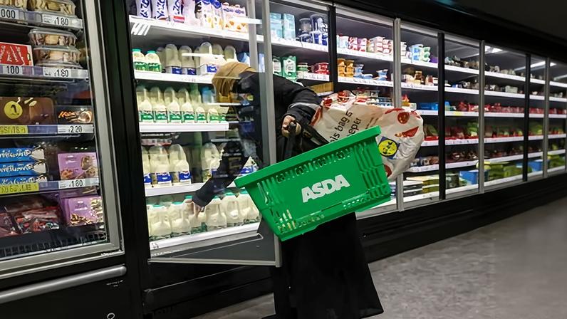 Pessimismo no Reino Unido conforme consumidores enfrentam itens básicos caros