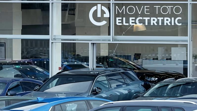 Produção de carros no Reino Unido cai 17% em meio a alerta de queda grave