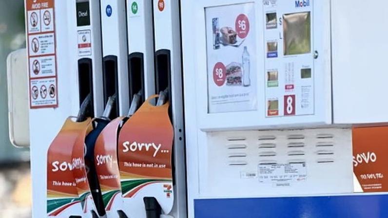 Postos de combustível pequenos pedem ação do governo Albanese contra atacadistas