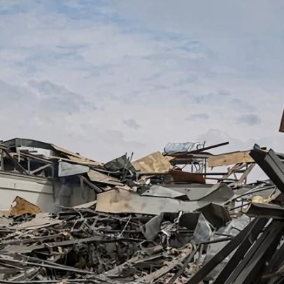 Ataque a um centro de reabilitação em Kabul: testemunhas descrevem incêndio