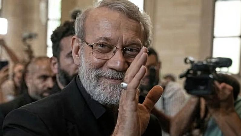 Morte de Ali Larijani pode representar perda maior ao Irã que a de Khamenei