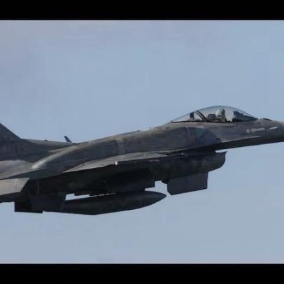 F-16 da Ucrânia ficaram sem mísseis americanos por semanas