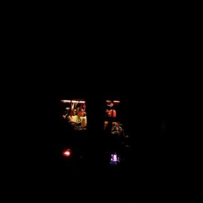 Cuba reconecta rede elétrica, mas milhões seguem sem energia