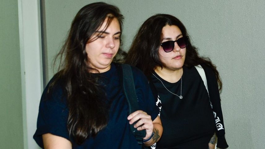 Velório de Gerson Brenner: filha com Denize Taccto se despediu do pai