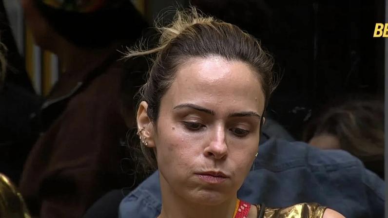 Médico de Ana Paula Renault se pronuncia após choro no BBB26 e orienta cuidados