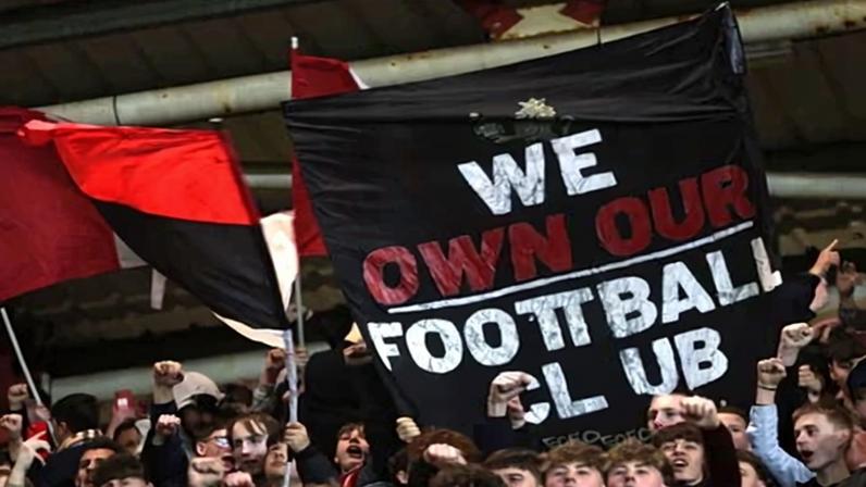 Club relata fã do Barcelona que acabou em Exeter