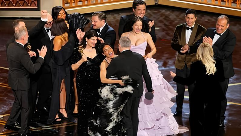 Batalha após batalha domina os Oscars com Michael B. Jordan e Jessie Buckley