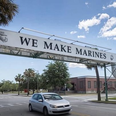 Agentes do ICE vão checar participantes de formaturas do Corpo de Marines
