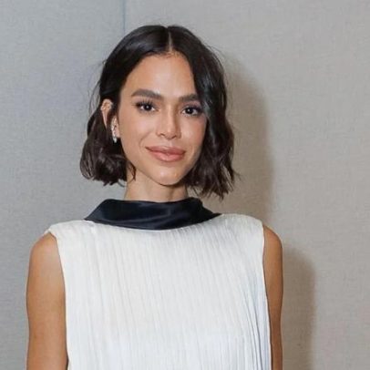 Bruna Marquezine faz aparição na semana pós-Oscar e lança filme com 9º look