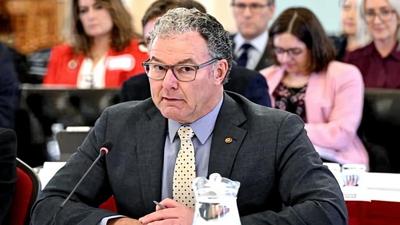 Ministro das Artes ignora recomendação de batizar teatro com Oodgeroo Noonuccal