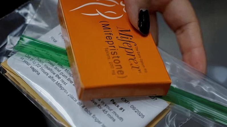 Geórgia: fiança de US$1 para mulher acusada de assassinato por pílulas abortivas