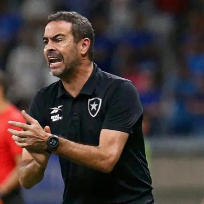 Pedro Junio comenta Artur Jorge e o futuro do Cruzeiro