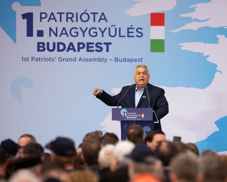 Orbán celebra a direita europeia antes das eleições na Hungria