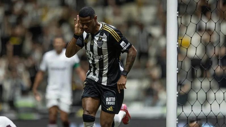 Júnior Santos comemorando gol pelo Atlético-MG (Foto: Pedro Souza / Atlético)