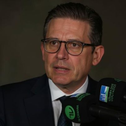 Motta busca acordo para votar regulamentação de motoristas de apps