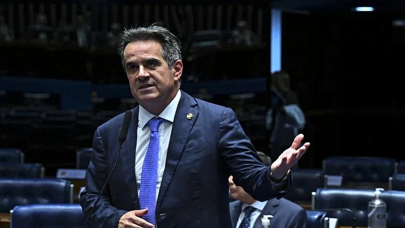 Potencial destrutivo da proposta de Ciro Nogueira em mensagens de Vorcaro