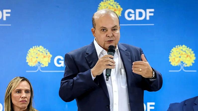 Governador do DF iria prestar esclarecimentos sobre envolvimento da estatal em créditos fraudulentos do Banco Master. (Foto: Lúcio Bernardo Júnior/Agência Brasília)