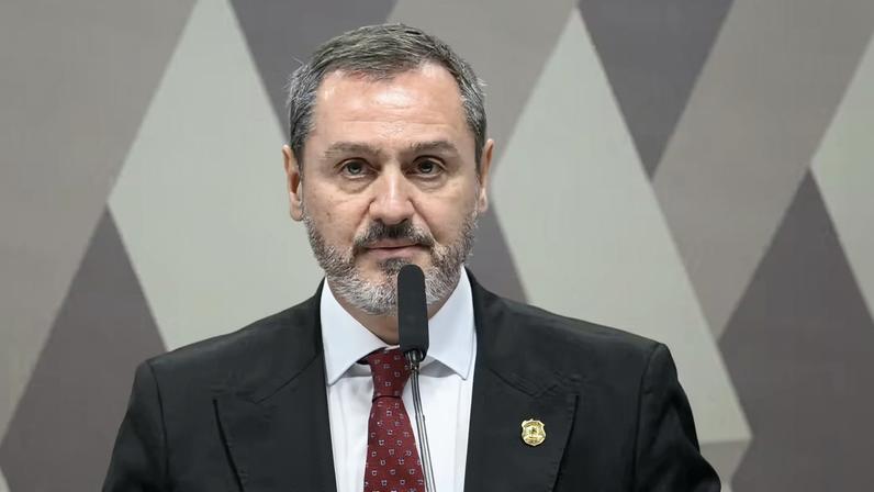 Diretor-geral afirma que PF não atua politicamente e que investigadores sofrem ataques covardes