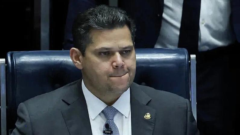 STF acelera CPMI e faz de Alcolumbre peça-chave sob pressão