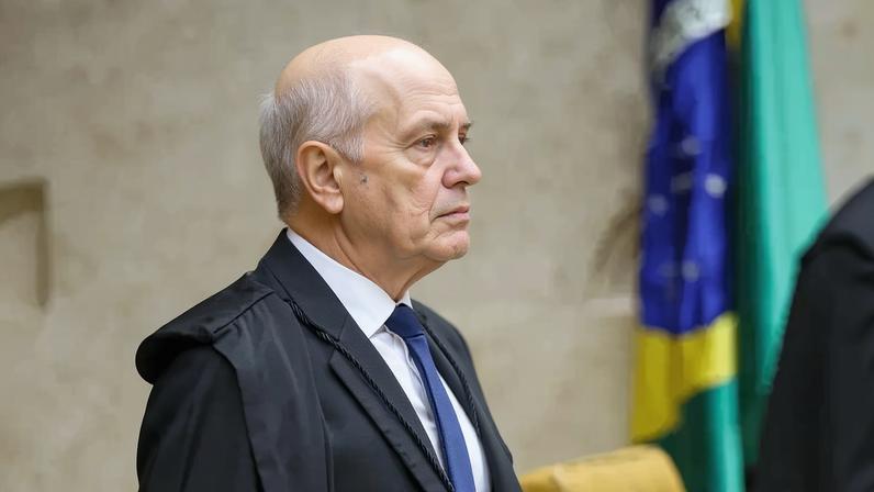 Decisão de Moraes cita inquérito de fake news e contraria nota do STF