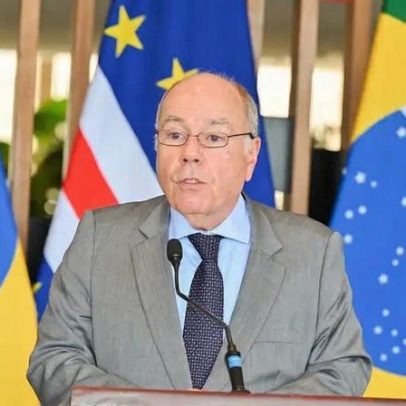 Mauro Vieira vê ingerência de assessor de Trump em assuntos de Bolsonaro