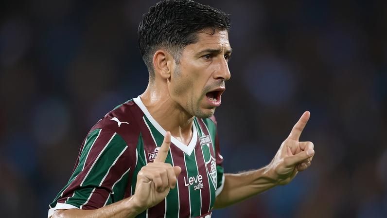 Savarino comemora gol pelo Fluminense (Foto: Marcelo Gonçalves/ Fluminense FC)