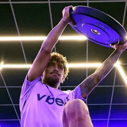 Medina regularizado e pode estrear pelo Botafogo no clássico