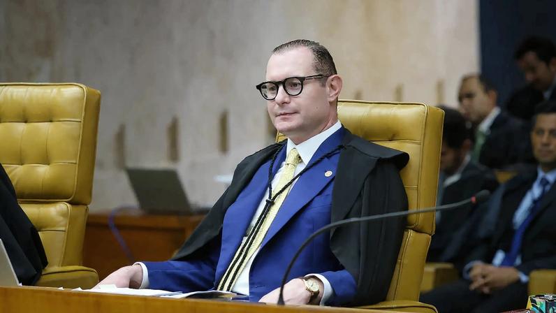 Procuradores buscam Zanin para discutir ações sobre penduricalhos