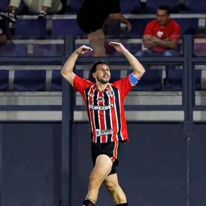 São Paulo vence Bragantino fora de casa e mantém liderança no Brasileirão