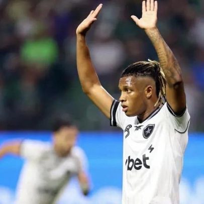 Botafogo encara Bragantino em duelo considerado divisor de águas
