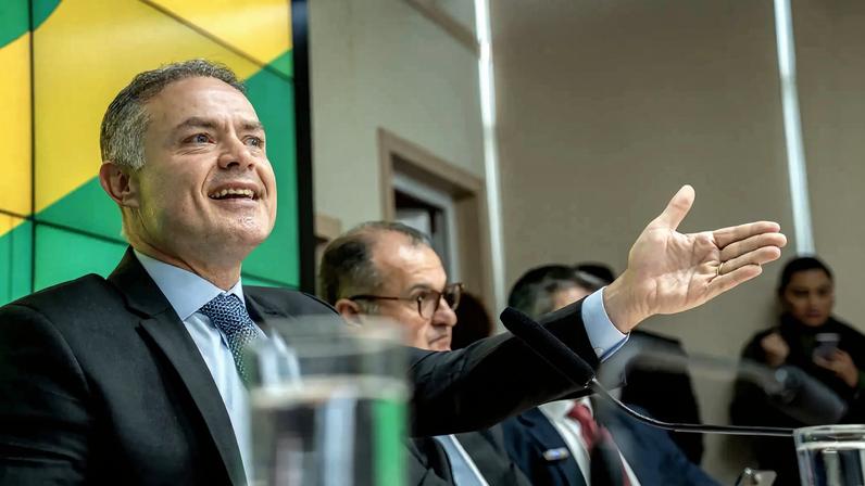 Ministro dos Transportes anunciou medidas para conter insatisfação, mas categoria segue em estado de alerta. (Foto: Michel Corvello/Ministério dos Transportes)