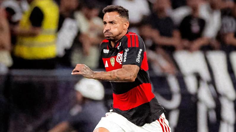 Danilo em ação em Corinthians x Flamengo (Foto: Adriano Fontes/ Flamengo)