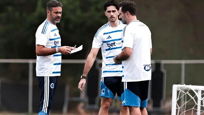 Artur Jorge comanda o primeiro treino no Cruzeiro