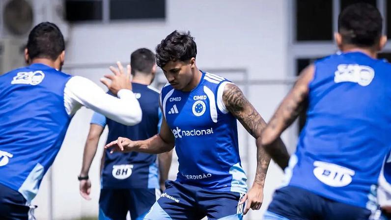 Kaio Jorge volta a treinar pelo Cruzeiro; Romero recebe atenção