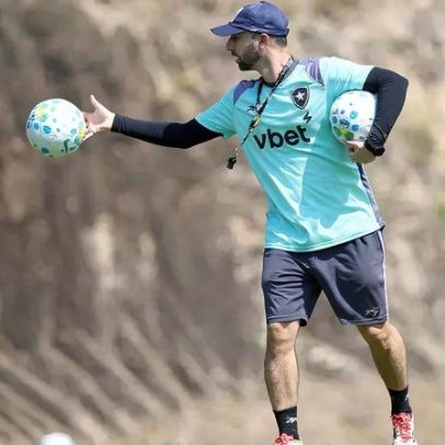 Botafogo divulga jogadores relacionados para duelo com Athletico-PR