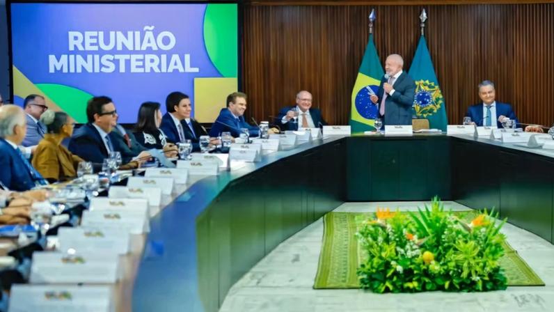 Lula durante reunião ministerial nesta terça-feira (31). — Foto: Ricardo Stuckert/ Presidência da República